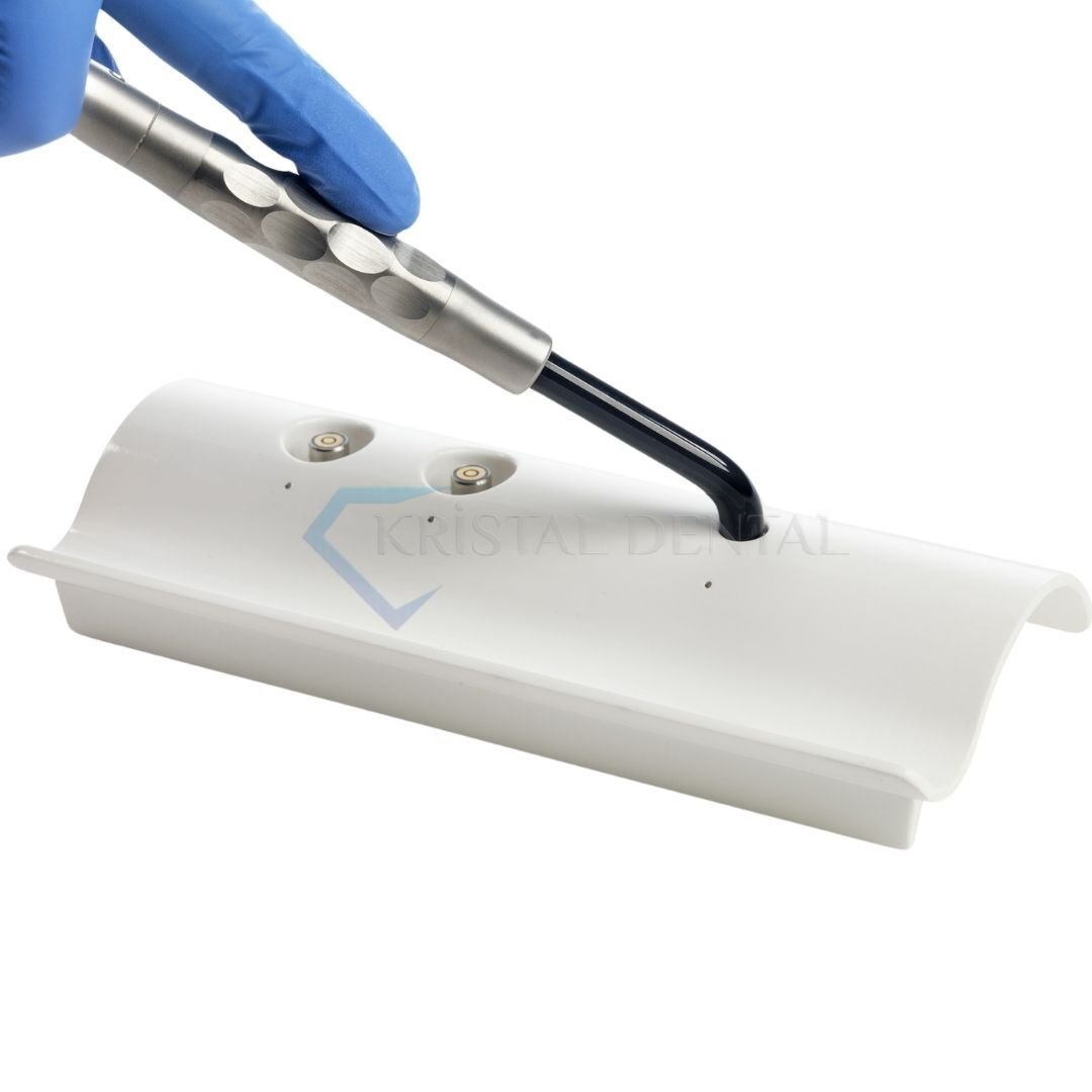 GC D-Light Pro Polimerizasyon Cihazı + Çürük Tespit